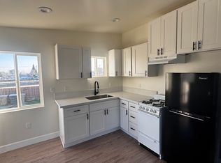 311 Decatur St #B, Bakersfield, CA 93308