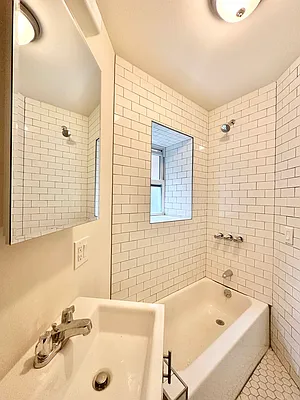 Rented by Spire Group | media 13