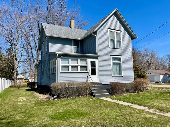 461 E Lincoln St, Princeton, IL 61356