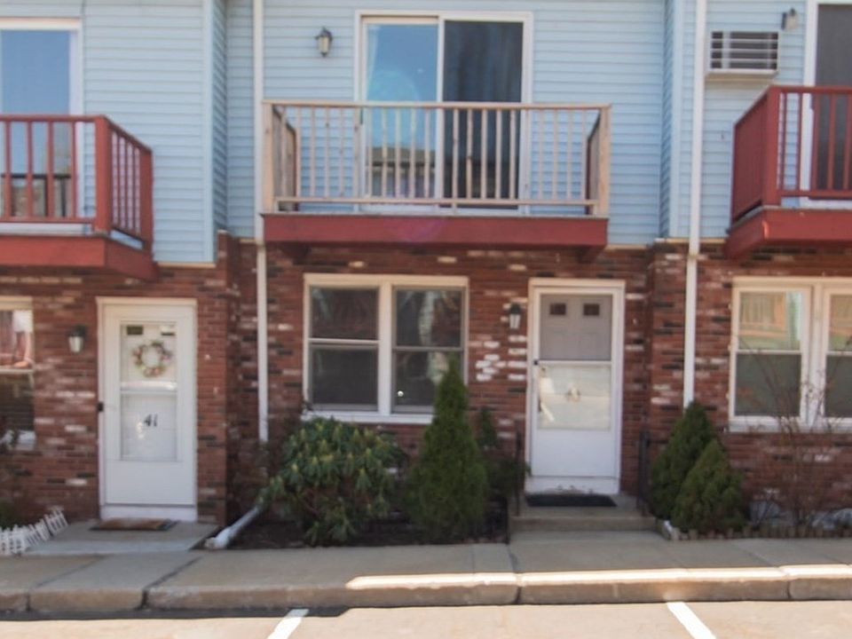 1st image of 250 Congress Ave APT 40
