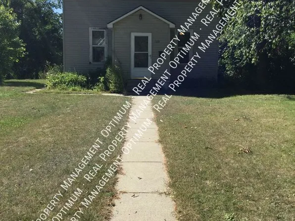 1114 Hawthorne St, Alexandria, MN 56308