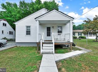 1633 Hopewell Ave, Essex, MD 21221