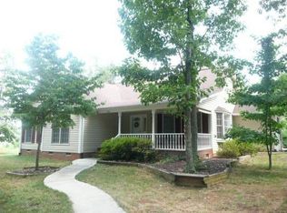 7965 Highway 11, Campobello, SC 29322