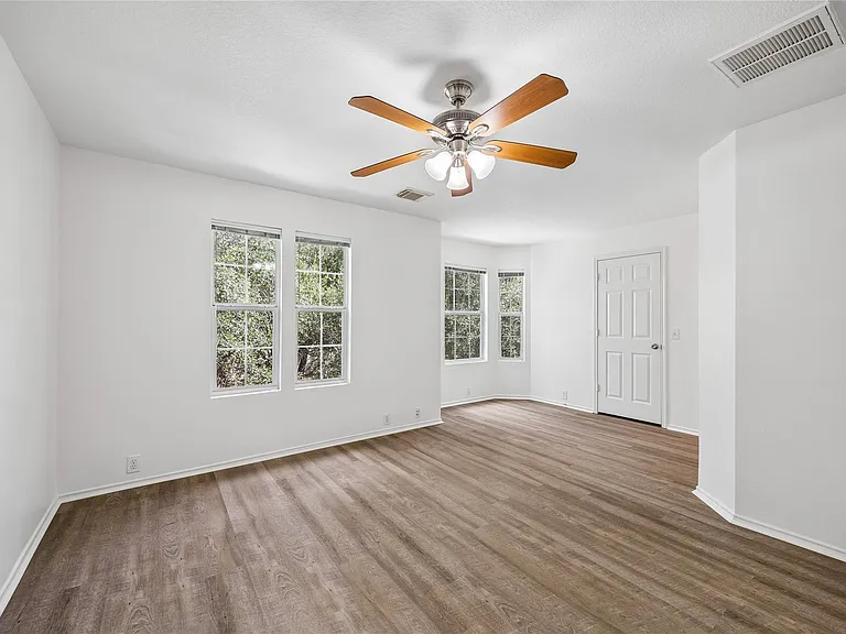 3418 Glenmore Meadow Dr — Photo 9