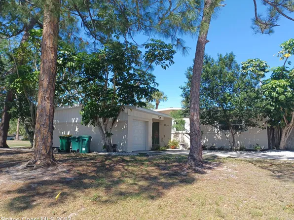 1052 Myrtle Ln, Cocoa, FL 32922