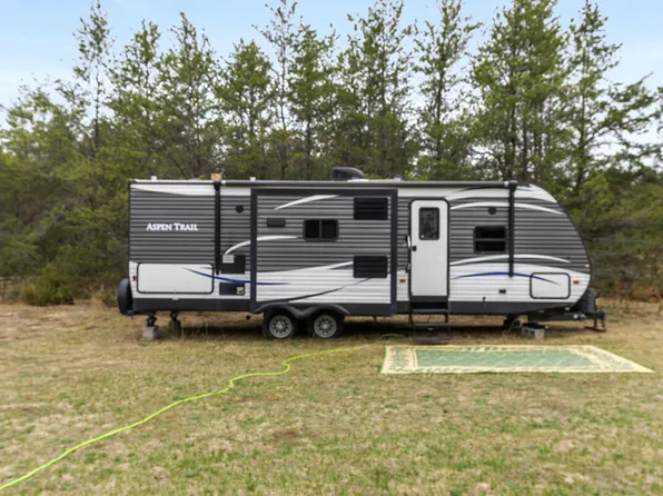 880 W Dusty Rd, Irons, MI 49644