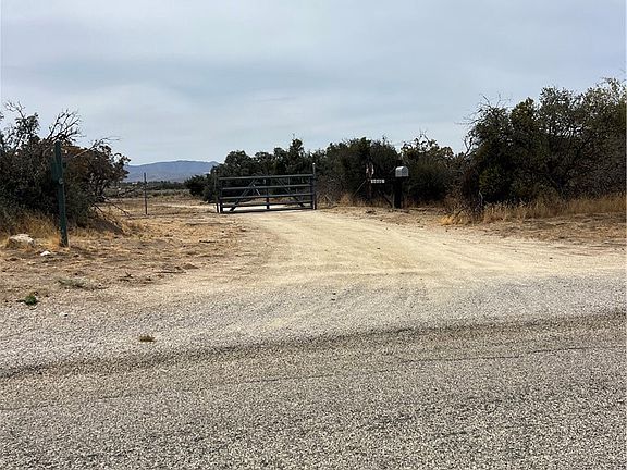 3rd image of 54685 Bautista Rd #2