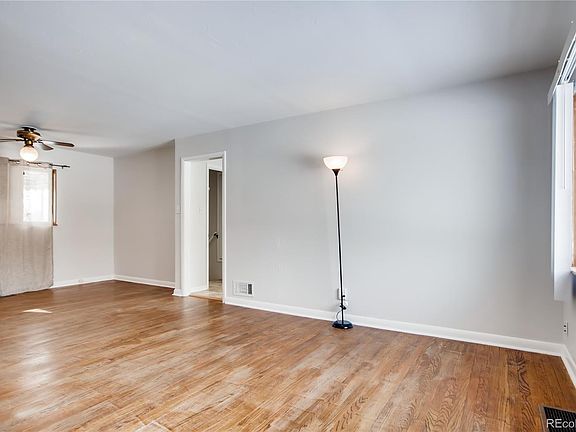 4th image of 1298 W Hoye Pl