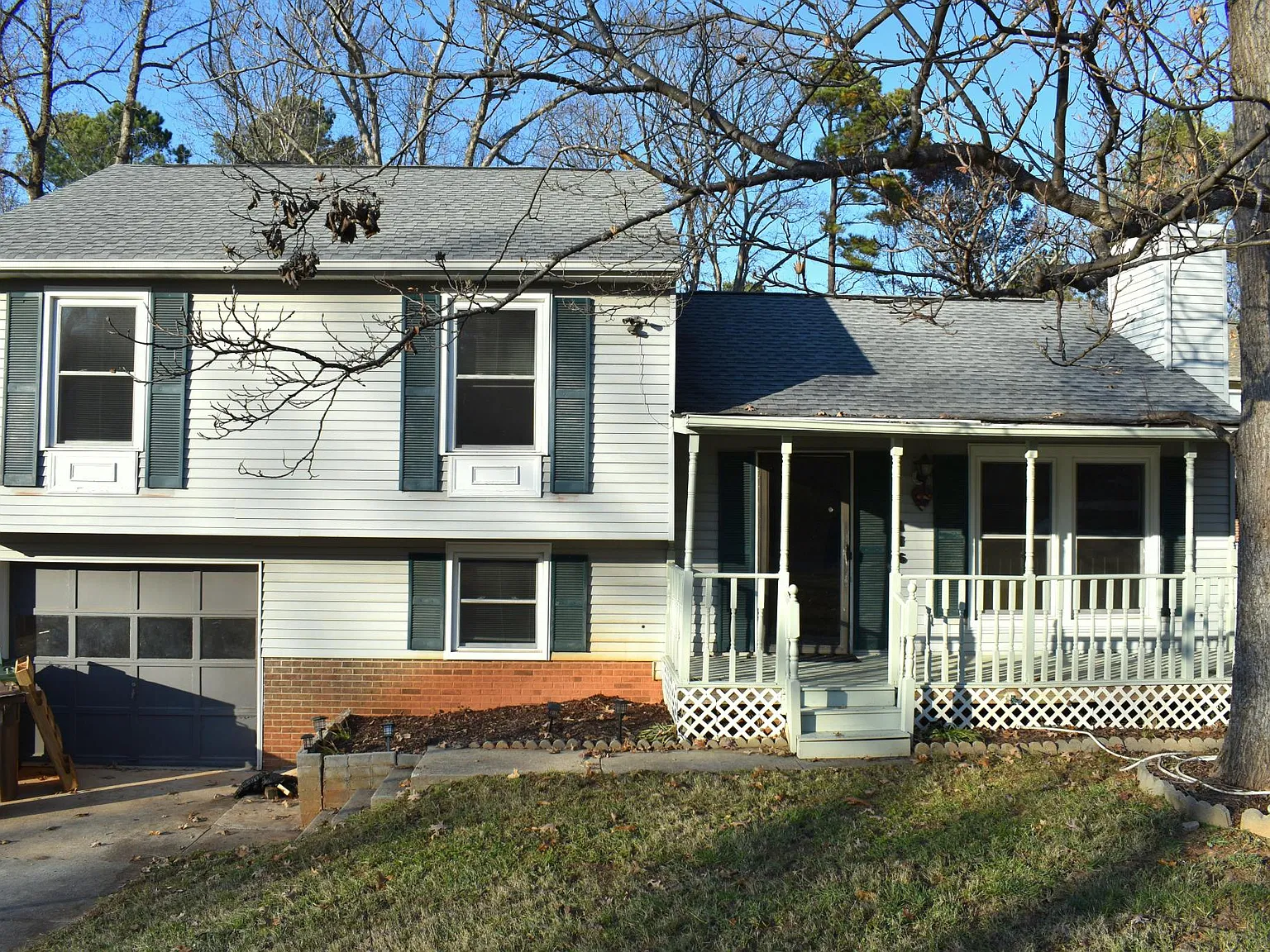 3 bed, 2.5 bath, 1416 sqft, $1,895 — Photo 1