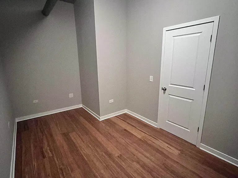 50 E 16th St #1209 — Photo 10