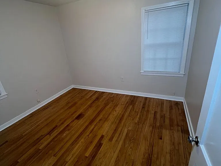 3718 Northbrook Dr — Photo 9