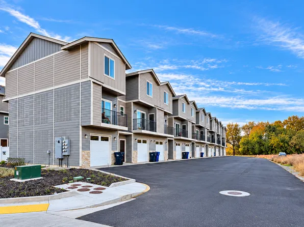 2600 Racquet Ln, Yakima, WA 98902