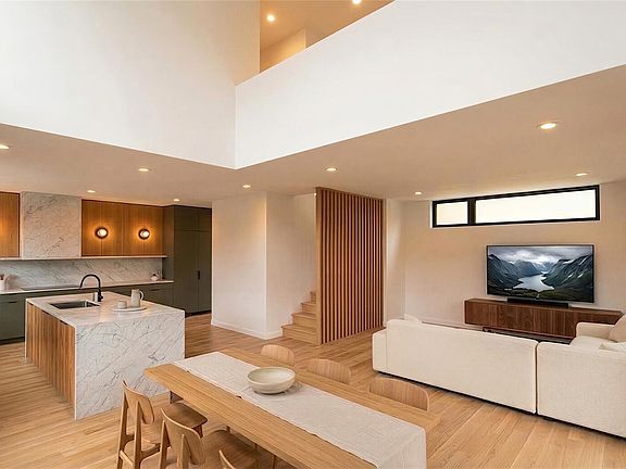 3rd image of 3820 NE 62nd Street