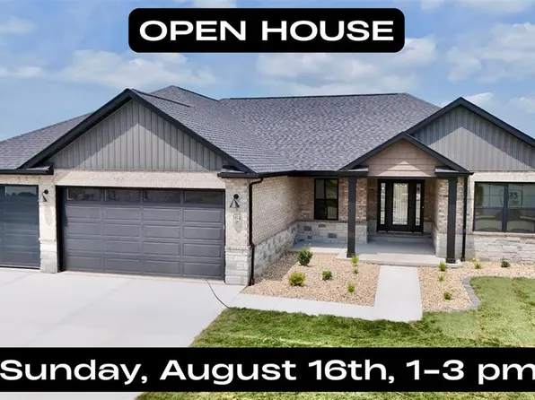 304 Rumsfeld Dr, Troy, IL 62294