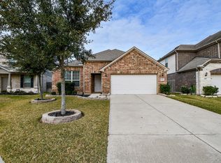30252 Creekside Dr, Brookshire, TX 77423