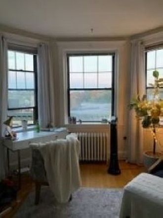 1st image of 2 Sutherland Rd APT 55