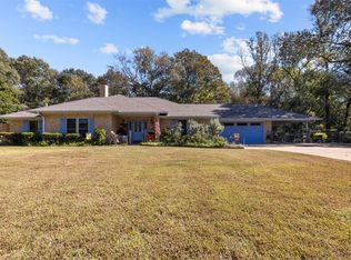 1600 Acr 359, Palestine, TX 75803