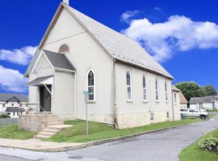 2102 Wood St, Whitehall, PA 18052