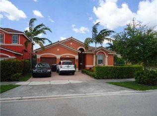 15494 SW 23rd Ln, Miami, FL 33185