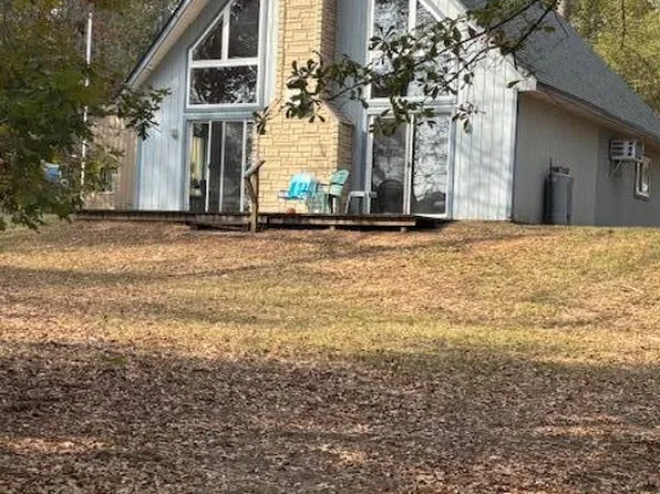 365 Village Dr, Zwolle, LA 71486