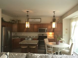 3025 Talaga Dr, Algonquin, IL 60102