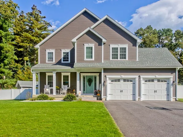 24 Carla Ln, Wilbraham, MA 01095