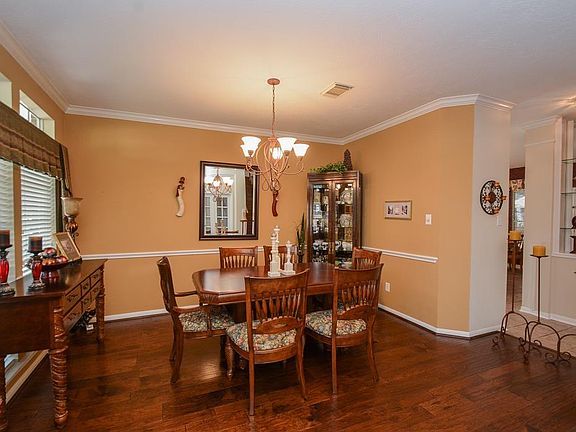 4th image of 16922 Cross Springs Dr