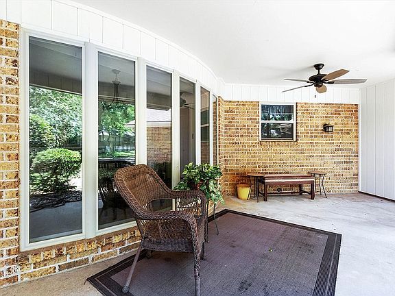 4th image of 6108 Westover Dr