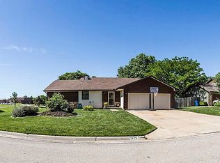 1425 E Pinion Rd, Derby, KS 67037