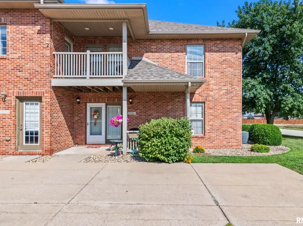 1781 Bilbridge Ln, Chatham, IL 62629