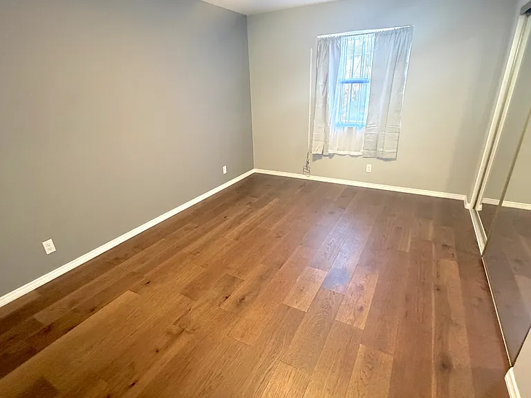 1503 W Adams Blvd — Photo 15
