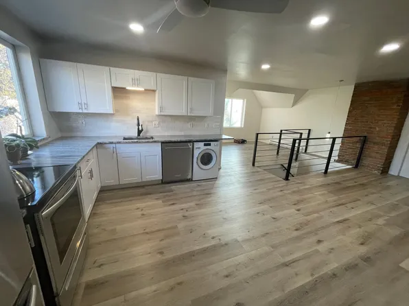 912 N 10th St #Penthouse 4a, Boise, ID 83702