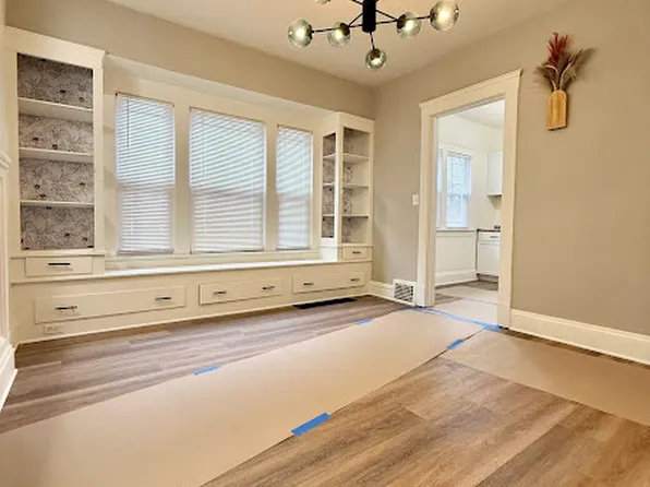 10409 Almira Ave, Cleveland, OH 44111