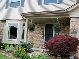 50513 Burlwood Dr, Chesterfield, MI 48047