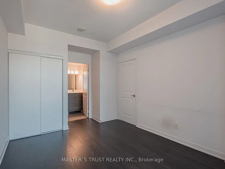 5168 Yonge St #217 — Photo 13