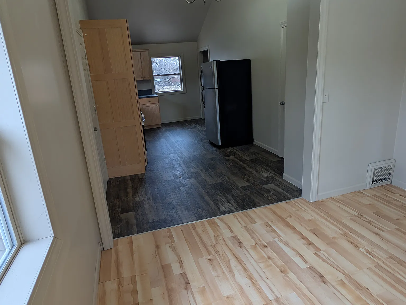 3 bed, 1.5 bath, 1150 sqft, $1,475 — Photo 2