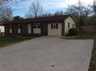 7709 Wendy Ln, Powell, TN 37849