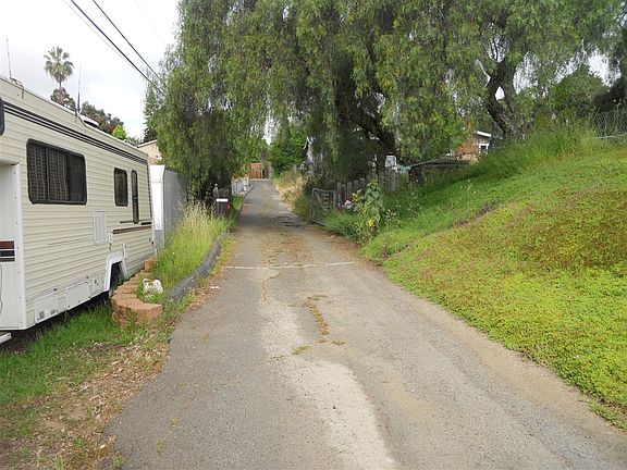 4th image of 375 Hannalei Dr