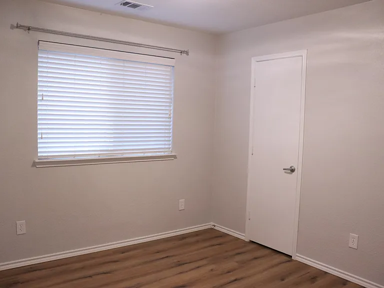 1st bedroom