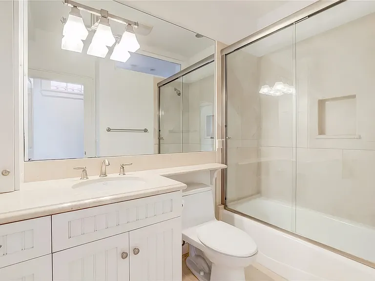 316 Highland Ave — Photo 42