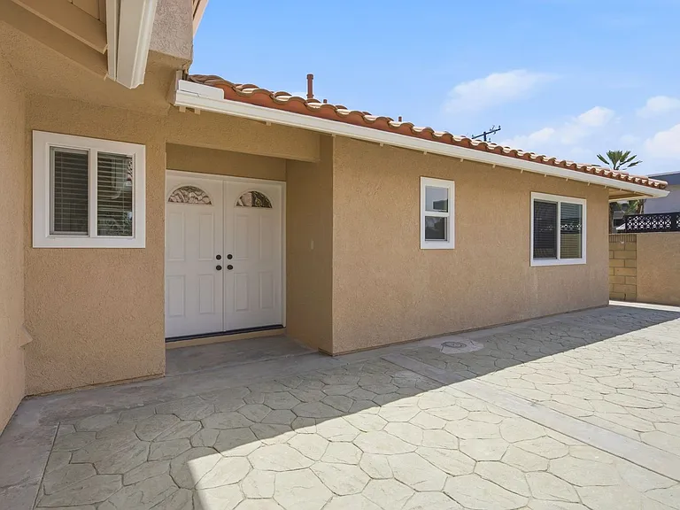 19022 Summerfield Ln — Photo 23