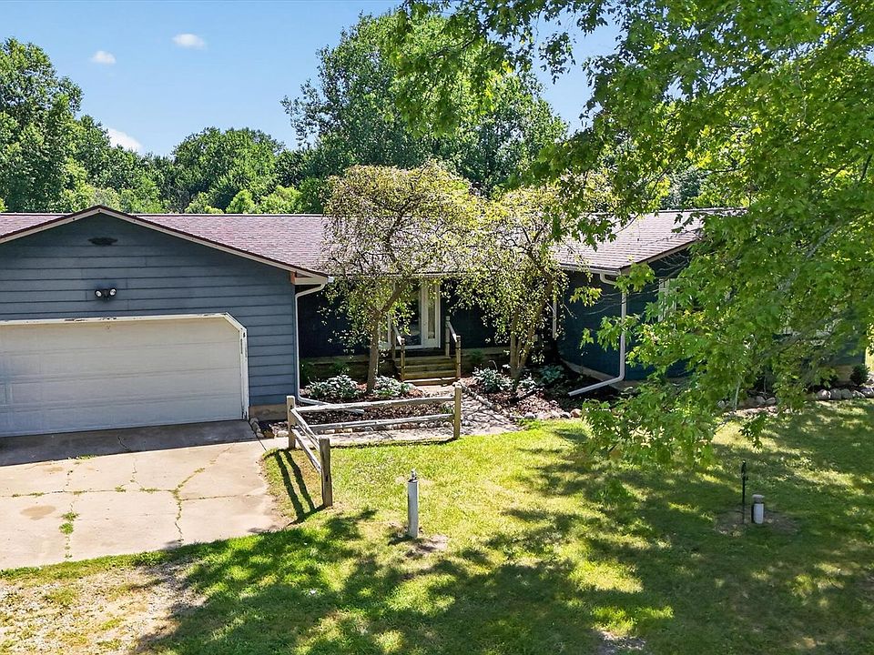 1st image of 3760 Webberville Rd