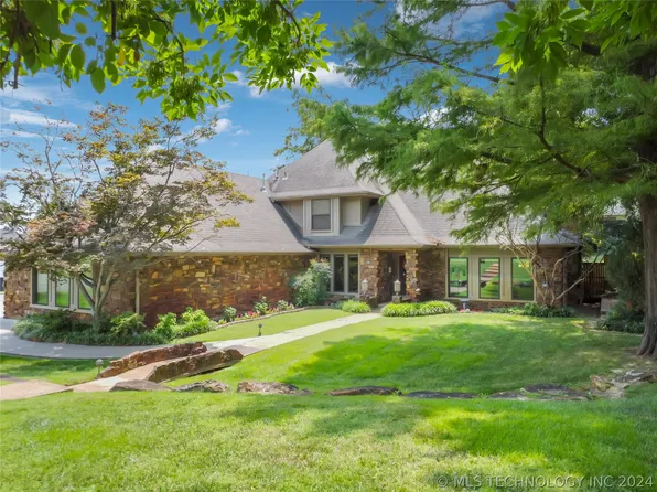 6818 E 108th St, Tulsa, OK 74133