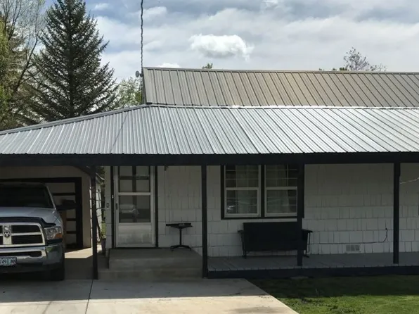 543 S H St, Lakeview, OR 97630