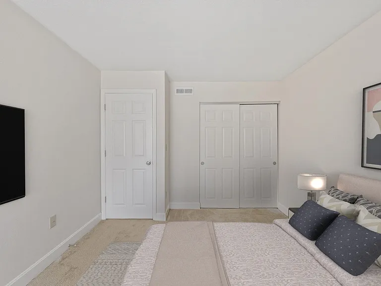 Harpers Point Apartments* — Photo 22