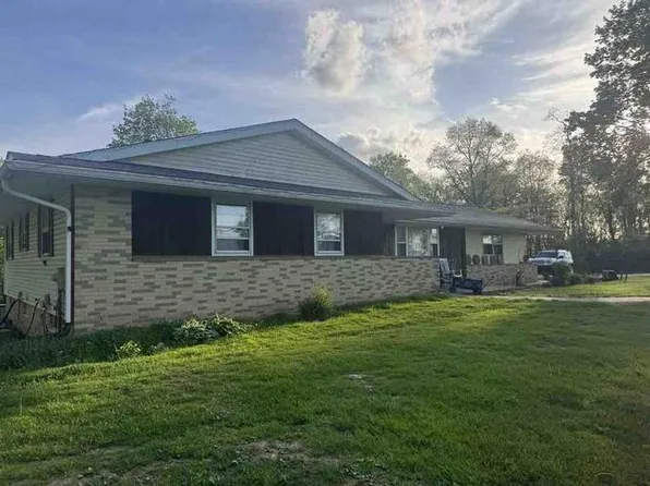 4100 Boggs Rd, Zanesville, OH 43701