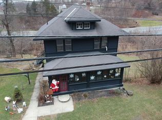 33 Allen St, Catskill, NY 12414