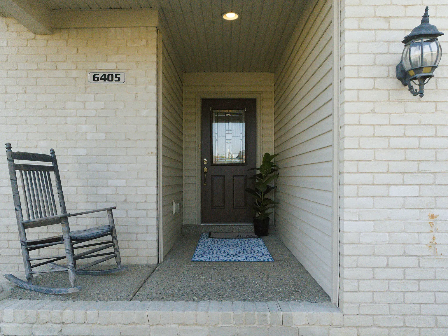 4 bed, 2950 sqft, $2,495 — Photo 4