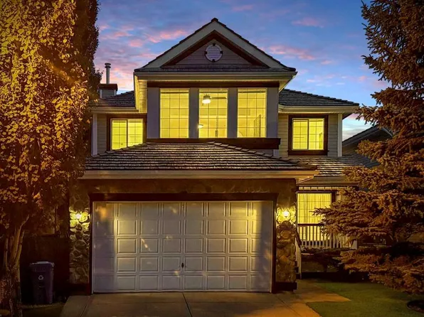 74 N Spring Vw SW, Calgary, AB T3H 3S7