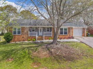 14 Willow Run Ter, Spartanburg, SC 29303